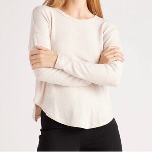 Quince | Long Sleeved Brushed Lounge Tee in Ivory | Sz M